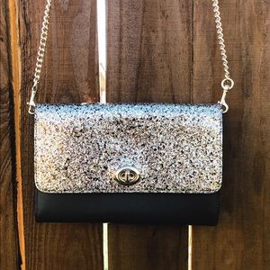NWOT Coach Glitter / Gold Chain Crossbody Bag 🌟
